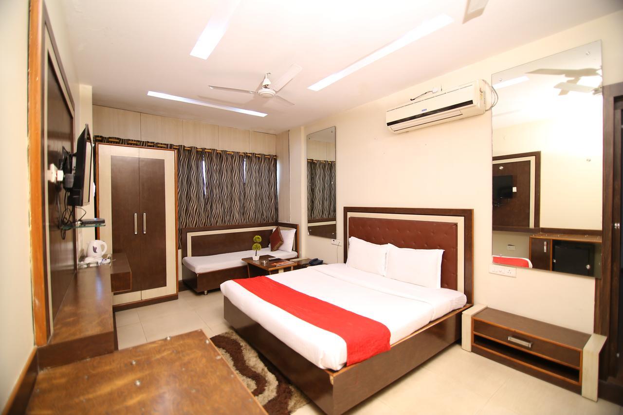 Hotel Pappan Plaza Palwal Exterior foto